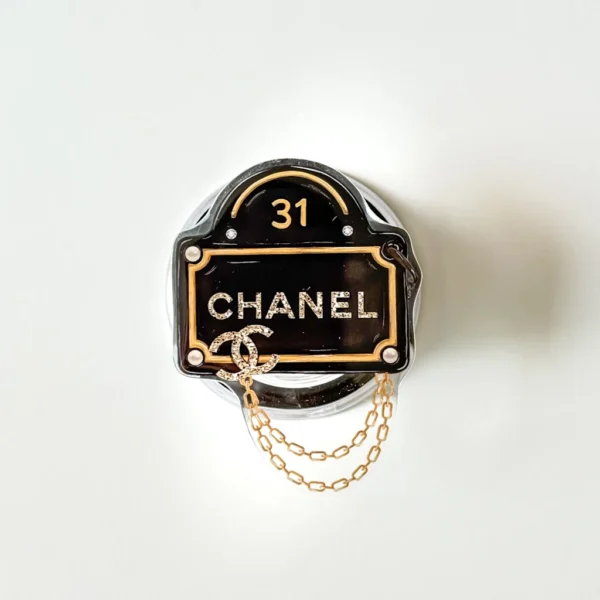 Chanel 31 Black Plaque Magsafe Phone Grip